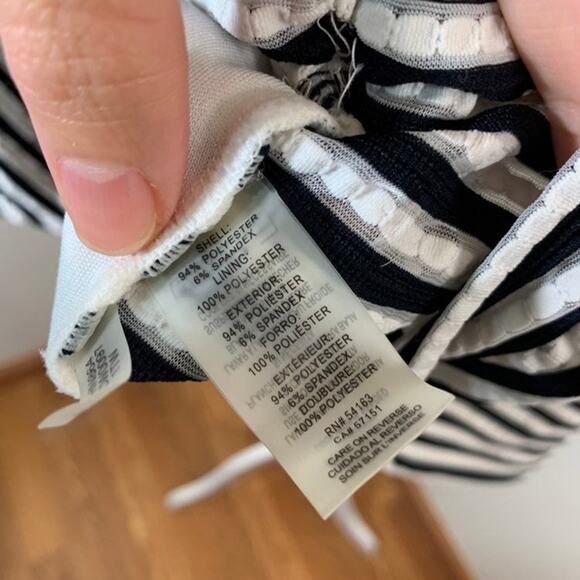 Calvin Klein women top size S - Picture 4 of 8